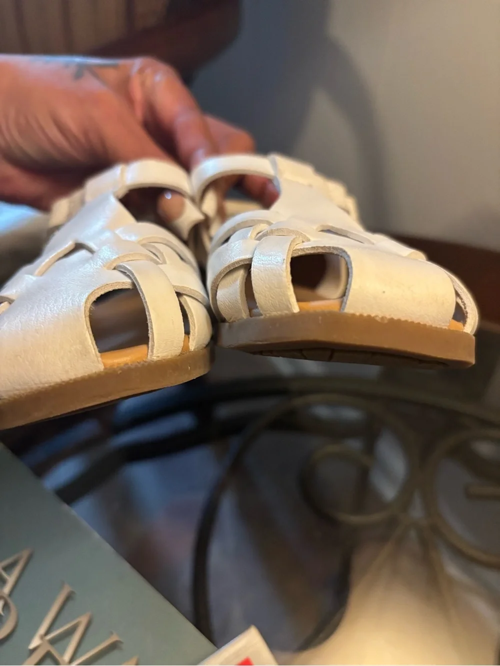 Girls Cat & Jack White Strap Sandals - Size 9